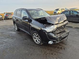 Mitsubishi Outlander 2.0 16v PHEV 4x4 picture 4