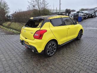Démontage voiture Suzuki Swift 1.4 tURBO 2018/6