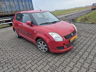 Suzuki Swift 1.3 picture 4