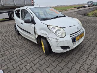 Suzuki Alto 1.0 picture 4