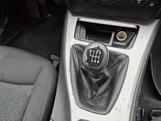 BMW 3-serie 320i Touring picture 7