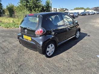 Dezmembrări autoturisme Toyota Aygo 1.0 2010/9