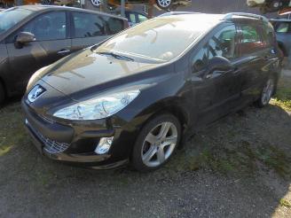 Salvage car Peugeot 308 308 SW (4E/H), Combi 5-drs, 2007 / 2014 1.6 16V THP 155 2011/1
