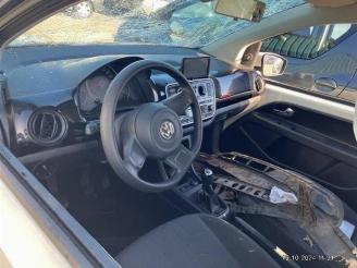 Volkswagen Up! Up! (121), Hatchback, 2011 1.0 12V 60 picture 2