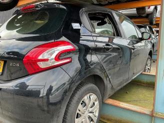 demontáž osobní automobily Peugeot 208 208 I (CA/CC/CK/CL), Hatchback, 2012 / 2019 1.2 Vti 12V PureTech 82 2013/4