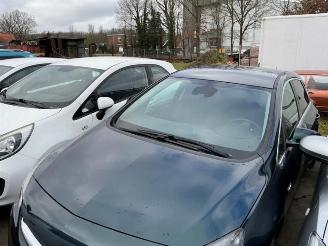 Auto da rottamare Opel Astra Astra J (PC6/PD6/PE6/PF6), Hatchback 5-drs, 2009 / 2015 1.4 Turbo 16V ecoFLEX 120 2015/9