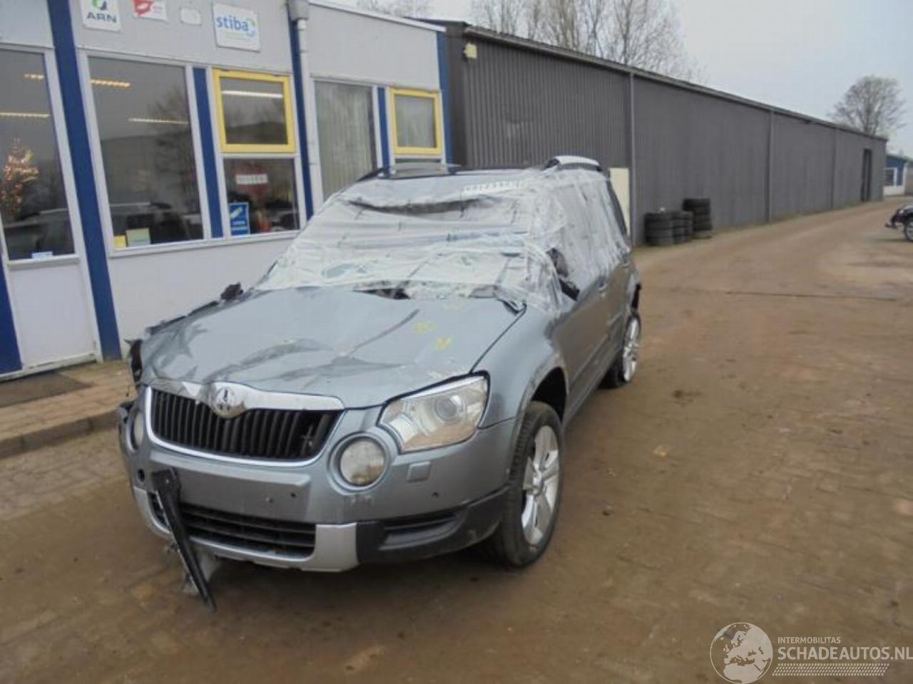 Skoda Yeti Yeti (5LAC), SUV, 2009 / 2017 2.0 TDI 16V 4x4