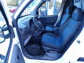 Fiat Doblo 1.9 MultiJet Basis picture 5