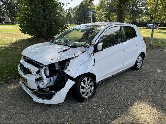 škoda osobní automobily Mitsubishi   2016/1