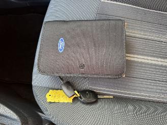 Ford Fiesta  picture 21