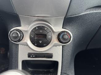 Ford Fiesta  picture 17