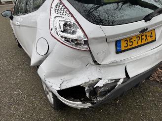 Ford Fiesta  picture 10