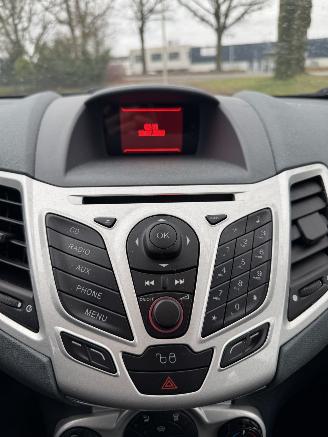 Ford Fiesta  picture 18