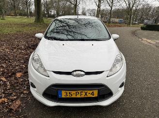 Ford Fiesta  picture 8