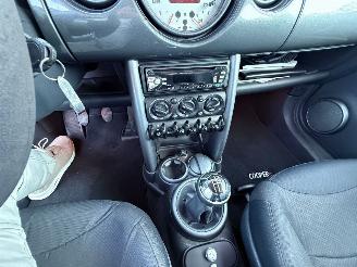 Mini Cooper S 85 kW (116 PK) 1598 cc. picture 9