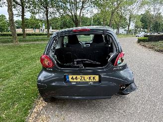 Toyota Aygo 50 kW (68 PK)  998 cc. picture 4