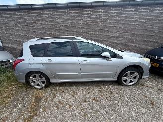 Peugeot 308 88 kW (120 PK)  1598 cc. picture 2