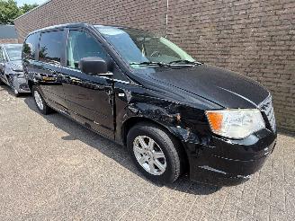 škoda osobní automobily Chrysler Grand-voyager 120 kW (163 PK)  2768 cc. 2010/1