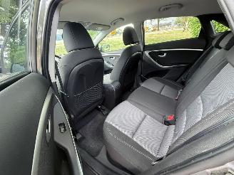 Hyundai I-30 99 kW (135 PK)  1591 cc. picture 9