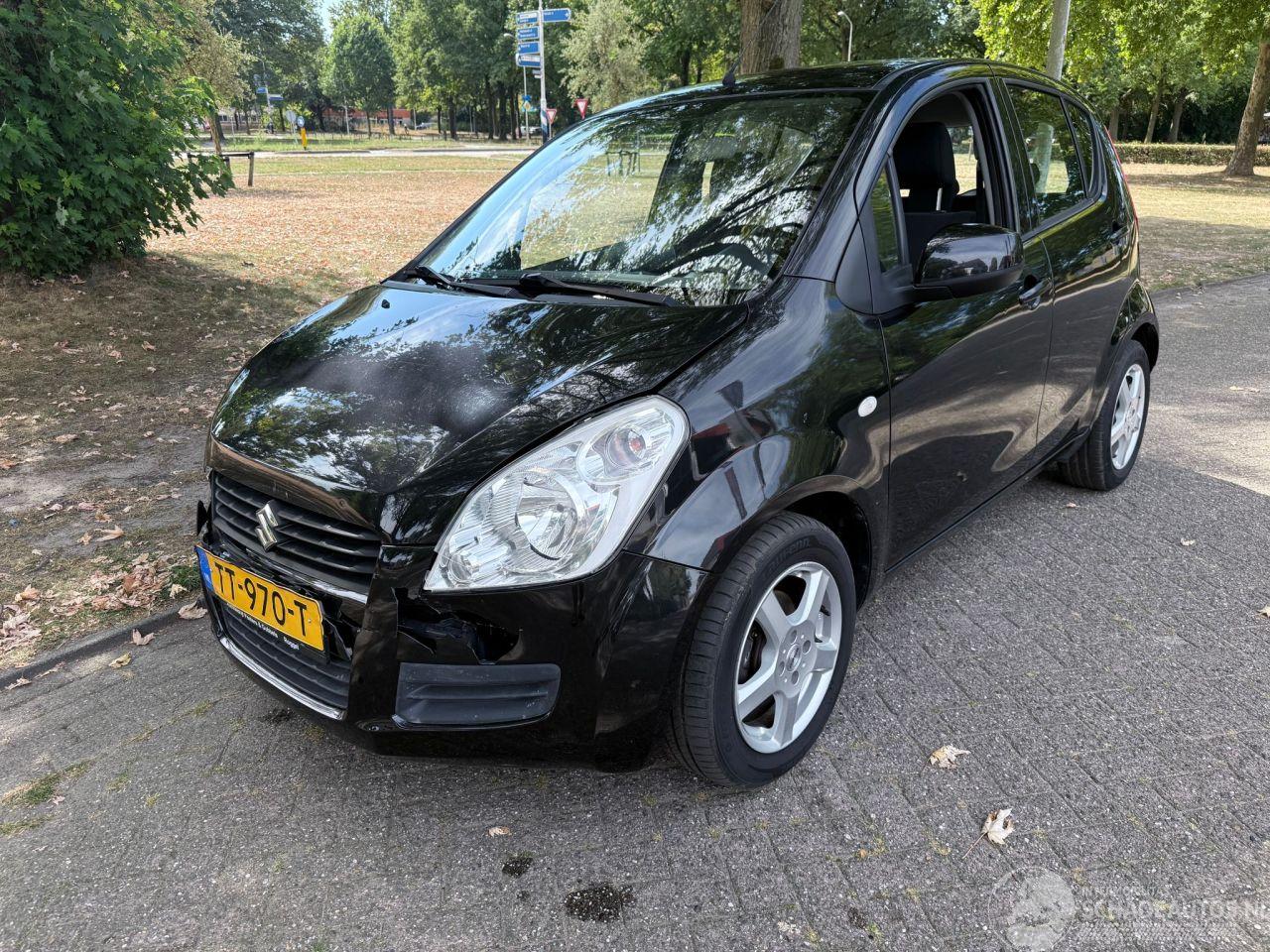 Suzuki Splash 48 kW (65 PK)  996 cc.