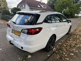 Opel Astra SPORTS TOURER+ picture 5