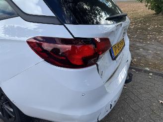 Opel Astra SPORTS TOURER+ picture 10