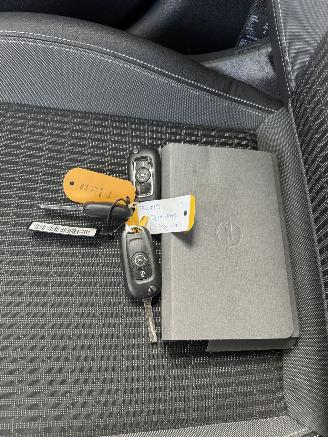 Opel Astra SPORTS TOURER+ picture 18