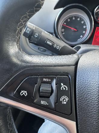 Opel Zafira TOURER picture 17