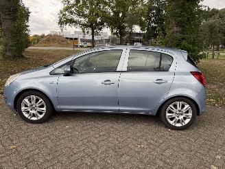 Opel Corsa  picture 2
