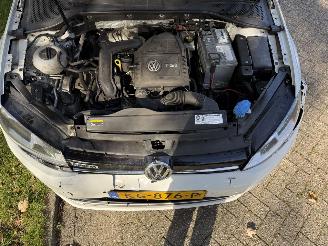 Volkswagen Golf 1.0 tsi picture 13