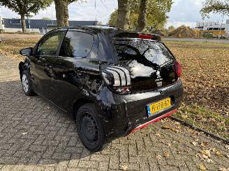 Peugeot 108  picture 3