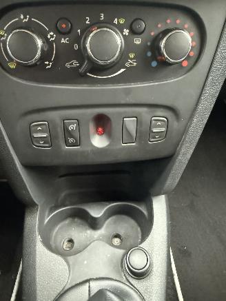 Dacia Sandero  picture 18