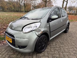 krockskadad bil auto Citroën C1  2011/1