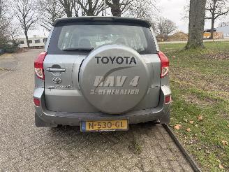 Toyota Rav-4  picture 4