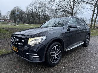 damaged passenger cars Mercedes GLC  2016/1