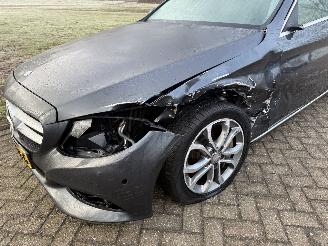 Mercedes C-klasse 350 e picture 9