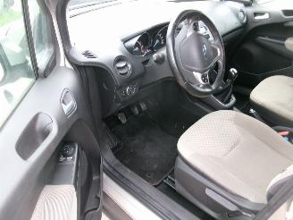 Ford Tourneo Connect 1.0  Ecoboost   Titanium picture 15