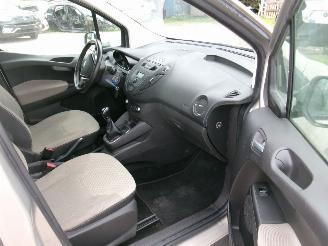 Ford Tourneo Connect 1.0  Ecoboost   Titanium picture 17