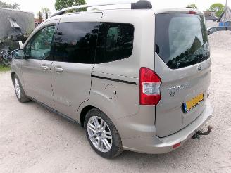 Ford Tourneo Connect 1.0  Ecoboost   Titanium picture 5