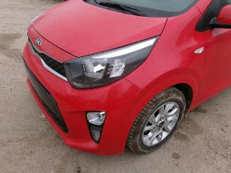 Kia Picanto 1.0 Lounge  5 Drs Airco picture 6