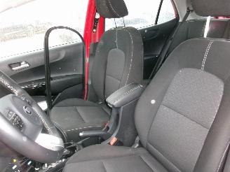 Kia Picanto 1.0 Lounge  5 Drs Airco picture 19