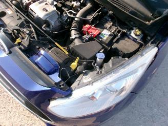 Ford B-Max 1.0 Titanium picture 11