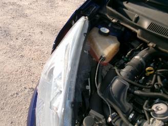 Ford B-Max 1.0 Titanium picture 15