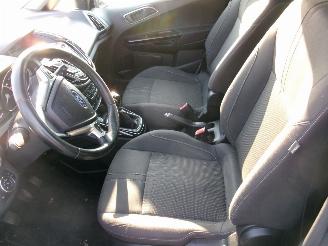 Ford B-Max 1.0 Titanium picture 20