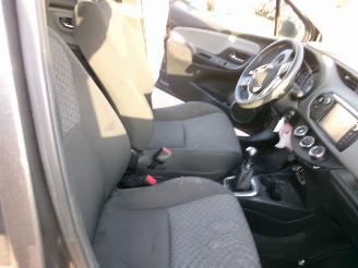 Toyota Yaris 1.0 Comfort 5 Drs picture 25