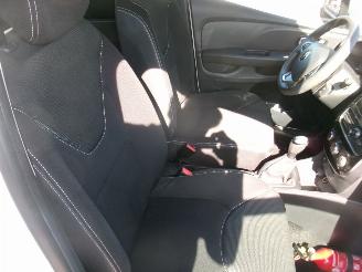 Renault Clio 0.9 Cool & Sound picture 24