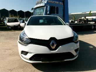 Renault Clio 0.9 Cool & Sound picture 6