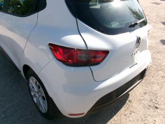 Renault Clio 0.9 Cool & Sound picture 17