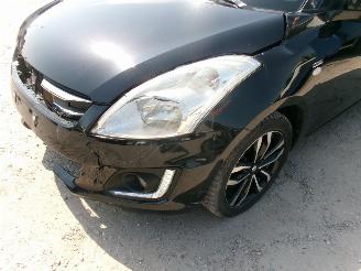 Suzuki Swift 1.3 DDIS - 5 Drs-  Grand Luxe picture 6