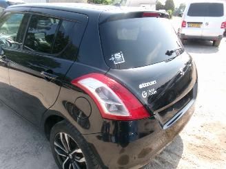 Suzuki Swift 1.3 DDIS - 5 Drs-  Grand Luxe picture 13